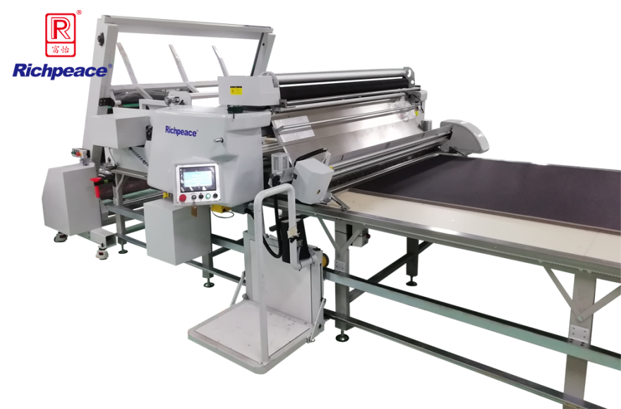 富怡全自動(dòng)汽車(chē)專用鋪布機(jī)