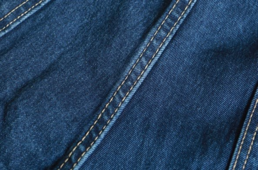 富怡微油雙針直驅(qū)式自動(dòng)切線角縫機(jī) 