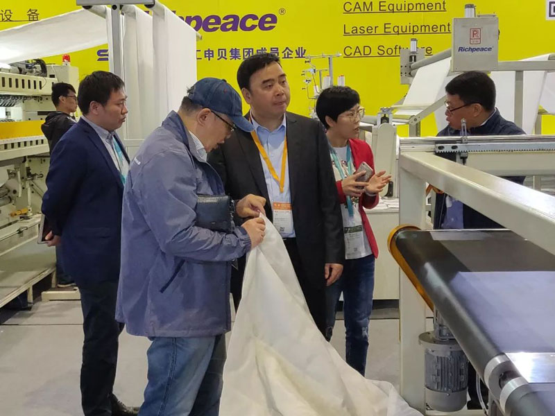 上工申貝(集團(tuán))股份有限公司董事長(zhǎng)兼總裁張敏