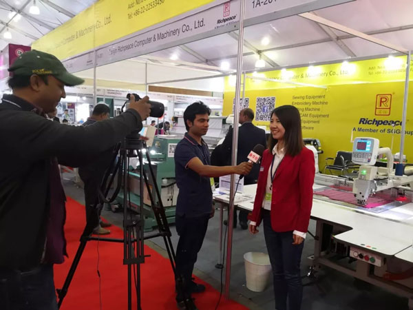 國際紡織及制衣機(jī)械現(xiàn)場采訪富怡 國際紡織及制衣機(jī)械現(xiàn)場采訪富怡