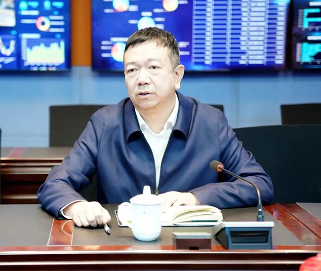 中縫協楊曉京理事長一行蒞臨富怡考察調研！